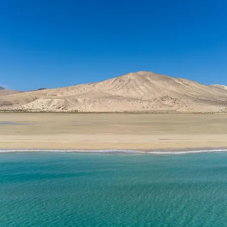 Home2book Serene El Cotillo, Coastal Escape Daire *